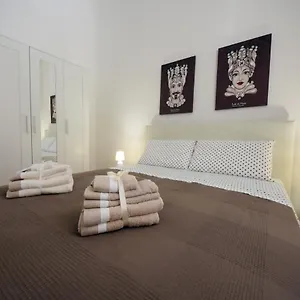 https://casa-nigra.sicilyhotelsitaly.net