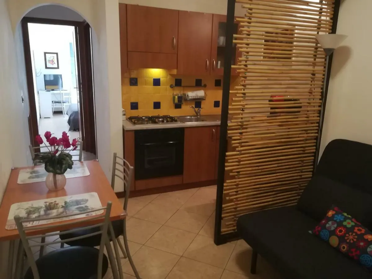 Calanova House Villa Palermo Italia